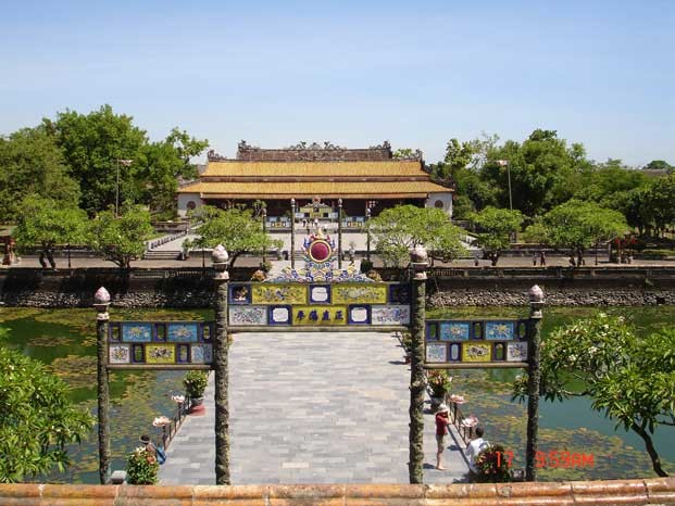Tour ghép đi Huế - Động Thiên Đường - Tour ghep di Hue - Dong Thien Duong