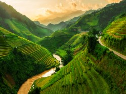 Mù Cang Chải vào top vùng núi đẹp nhất thế giới - Mu Cang Chai vao top vung nui dep nhat the gioi