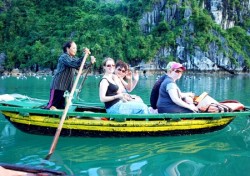 Việt Nam là một trong 4 điểm nóng du lịch năm 2015 - Viet Nam la mot trong 4 diem nong du lich nam 2015